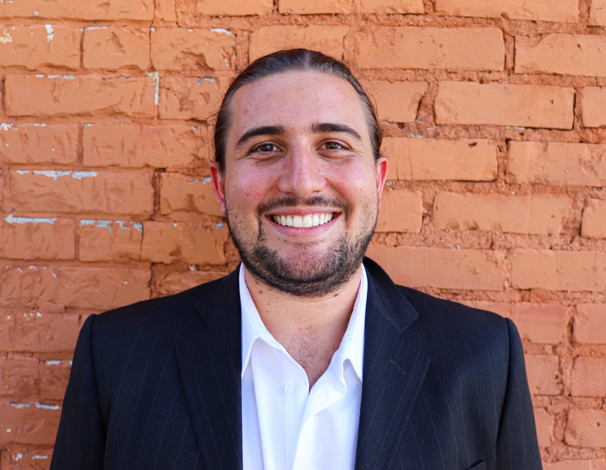 EasyEssence Founder